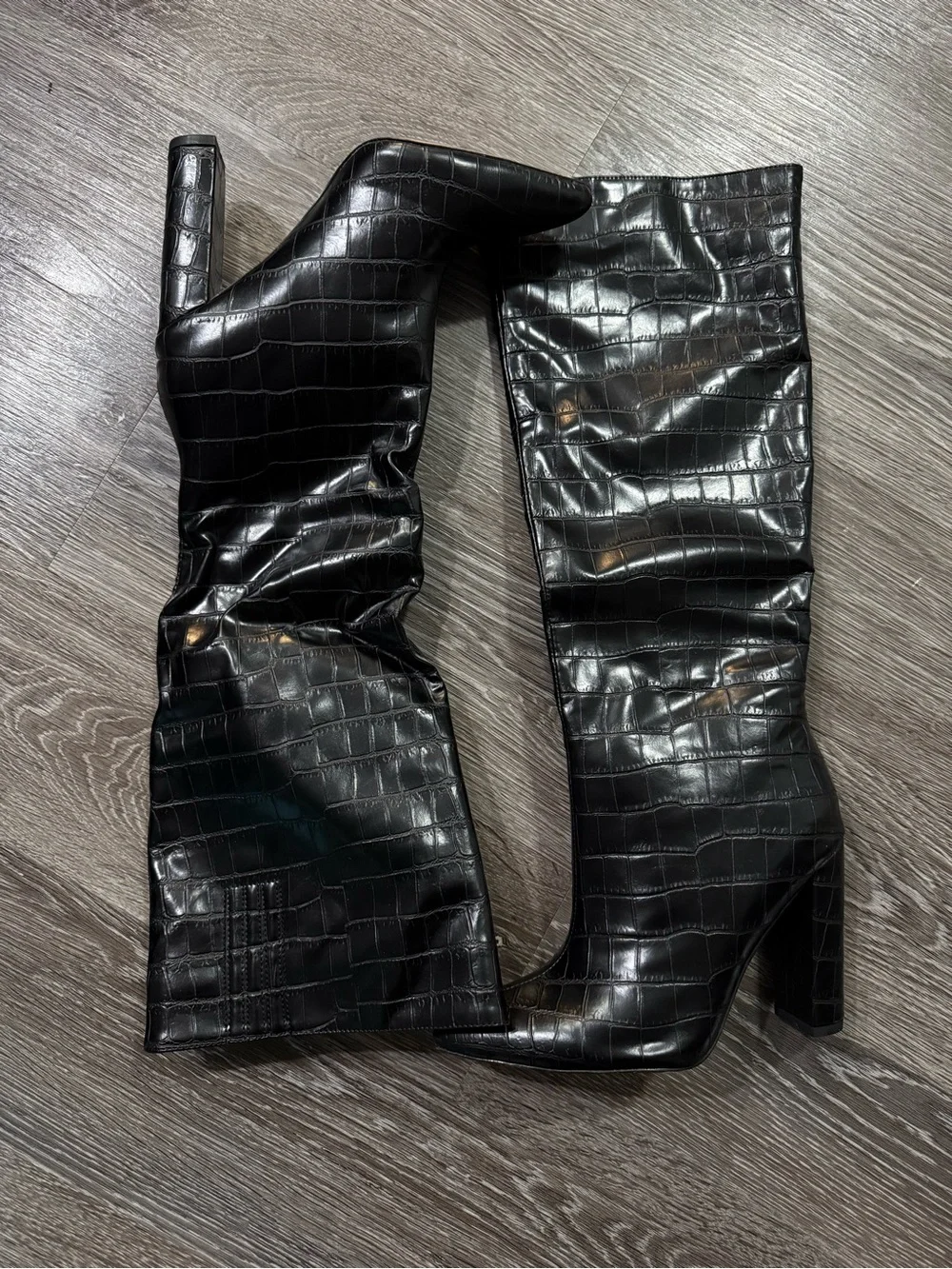 Black Croc-Embossed Knee Boot with Block Heel - Women Sz 8